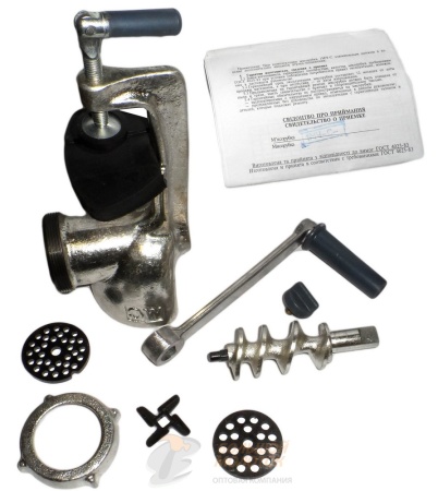 Мясорубка чугунная "Мотор Сич 1МЧ-С"